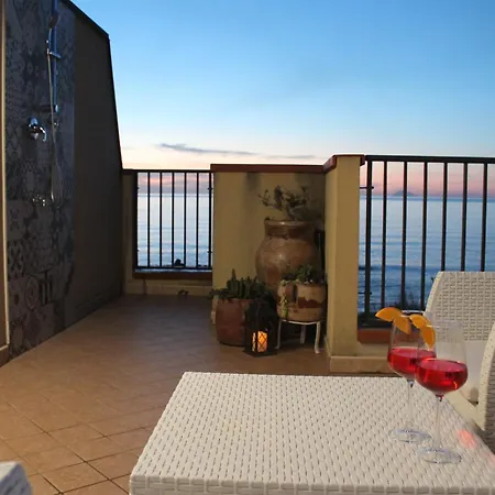 Eolie All'orizzonte